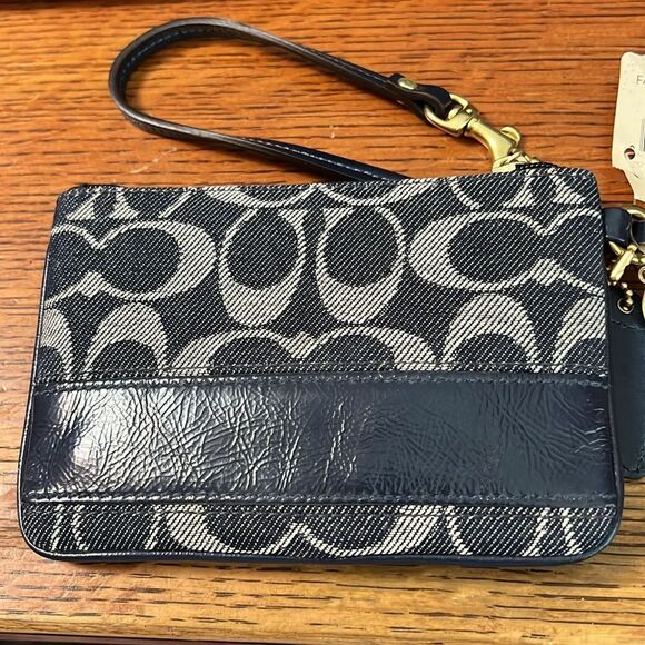 NWT Coach F41718 Signature Legacy Stripe Denim Wristlet Pouch - Picture 2 of 16